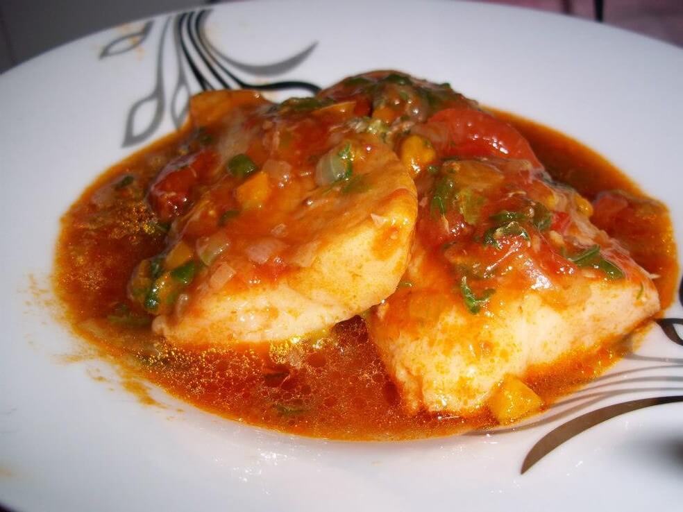 Peixe ao Molho de Tomates