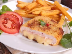 Frango empanado com queijo
